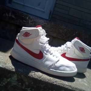 Air Jordan 1 KO